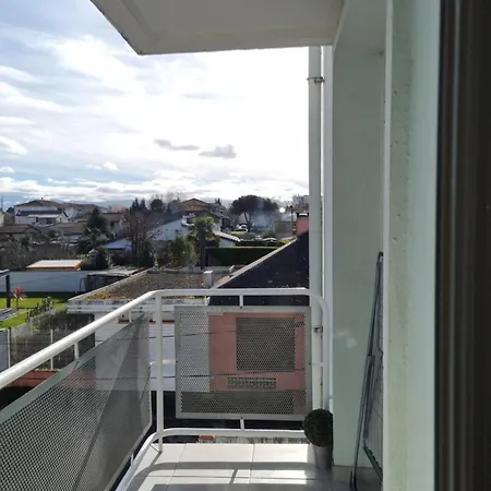 Apartment Moderne Calme Tarbes